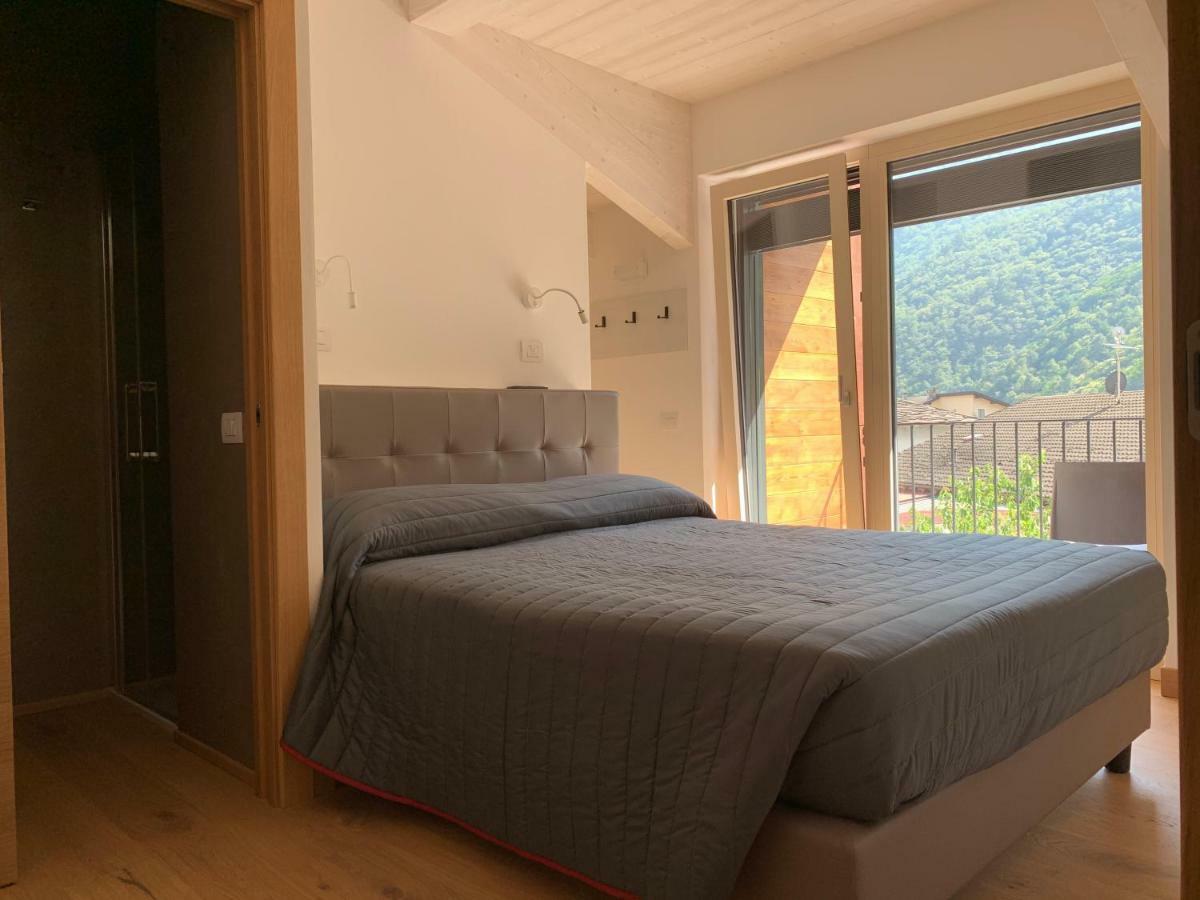 Italo-svizzero Guest house